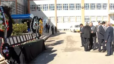 Kazada Ölen Öğrenciler Dualarla Anıldı