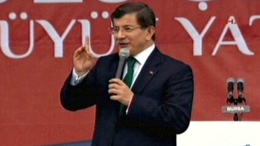 Davutoğlu İsrail'e Verdi Veriştirdi, Bülent Arınç Konuşurken Ağladı
