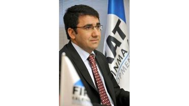 Bir Makasla Yola Çıktı 70 Kişinin İşvereni Oldu