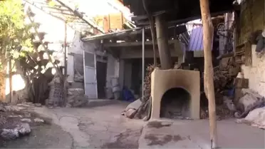 Madenci Annesi: Benim Çocuğum Uyanıktır, Madende Saklanmıştır