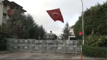 Validebağ'da 'Eylemci' Çadırı Yerine 'Belediye' Çadırı