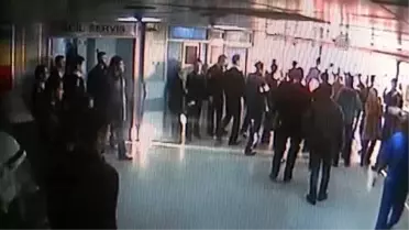 Dur' İhtarına Uymayan Araca Ateş Açılması
