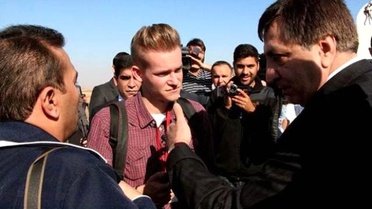Urfa Valisi İsveçli Muhabiri Fena Haşladı