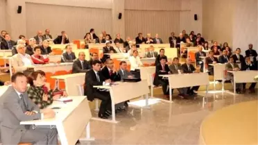 7 Aralık Üniversitesi'nde Yönetim Çalıştayı Düzenlendi