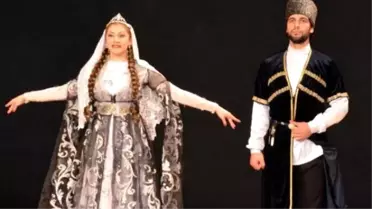 Dağıstan Halk Danslarını Sergilediler