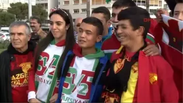 Ezeli Rakipler, Stat İçin Birleşti
