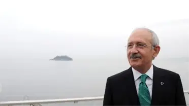 Kılıçdaroğlu: Bin Odalı Saray Yaptırmakla İtibar Değil, Alay Sahibi Olunur