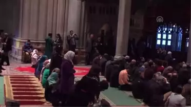 Washington Ulusal Katedralinde İlk Kez Cuma Namazı Kılındı