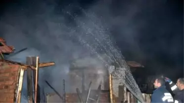 Simav'da Yangın: 1 Ölü, 1 Yaralı