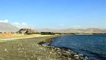 Van Gölünde 2 Metrelik Çekilme