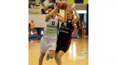 Fenerbahçe, Energa Torun'u 76-63 Mağlup Etti