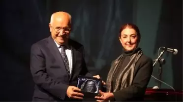 Taksav 19'uncu Tiyatro Festivaline Start Verdi