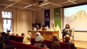 Bursa Kent Konseyi'nde Öğretmenlere Şiir Günü