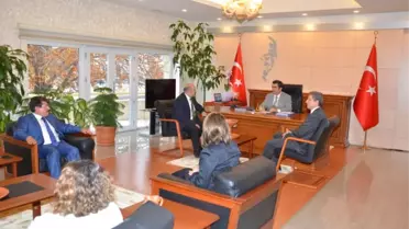 Vali Düzgün, Kent Konseyi Üyelerini Kabul Etti