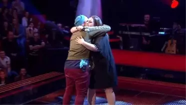 Gökhan Yasemin Demir'in Performansından Etkilenirse