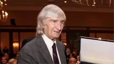 Küçük Fikret' Son Yolculuğuna Uğurlanıyor