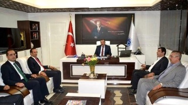 Yeni Malatyaspor Yönetimi, Başkan Gürkan'ı Ziyaret Etti