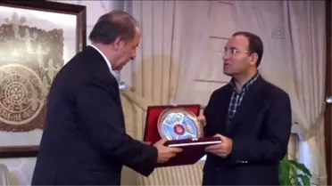 Bakan Bozdağ: İnsanların Onurlarıyla, Haysiyetleriyle Lütfen Oynamayın