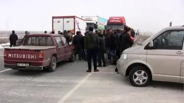 Elektrik Kesintisi Nedeniyle Aksaray Karayolunu Ulaşıma Kapattılar