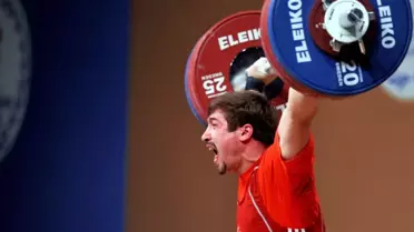 İki Türk Haltercide Doping Şüphesi
