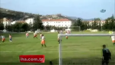 Nejat İşler, Amatör Maçta Olay Çıkardı