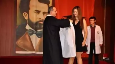 Nkü Tıp Fakültesi'nde 7. Geleneksel Beyaz Önlük Giyme Töreni Gerçekleştirildi