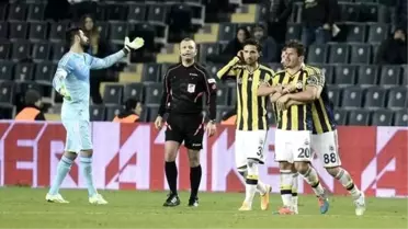 Tolga Özkalfa Kızağa Çekiliyor