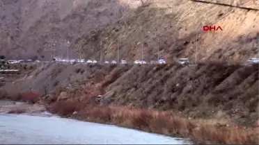 Hakkari'de 10 Bin Kişiyi Buluşturan Cenaze