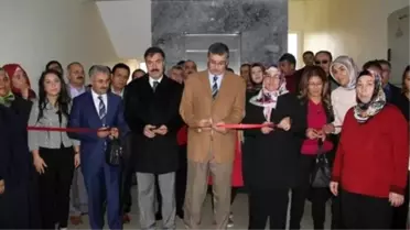 Şanlıurfa'da Kadın Kursiyerlerden El İşi Sergisi
