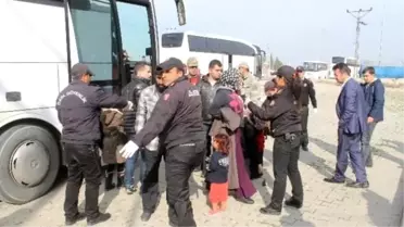 İstanbul'daki Suriyeliler İslahiye'ye Getirildi