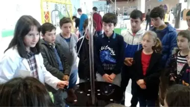 Mudanyalı Çocuklar Teknoloji Merkezine Akın Etti