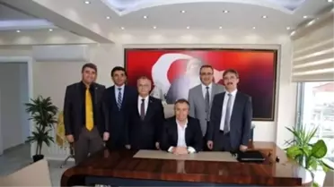 MHP'li Başkanlar Başkan Savaş'ı Ziyaret Etti