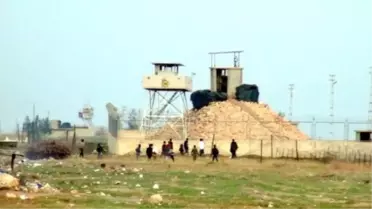 Sınırda Askere Taş Atanlara Gazlı Müdahale
