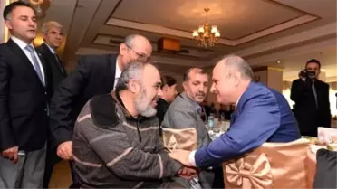 Mersin Valisi Çakacak Şehit Aileleri ve Gazilerle Bir Araya Geldi
