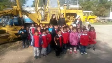 Minikler İş Makineleri Tanıdılar