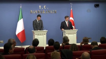 İtalya Başbakanı Renzi, Türkiye'yi Tebrik Etti