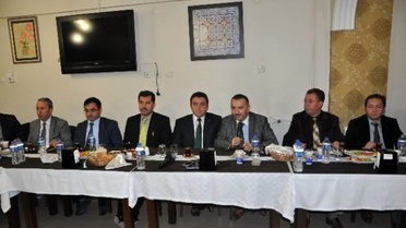 Başkan Bakıcı'dan Yeni Atanan Okul Müdürleri Onuruna Yemek
