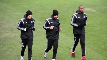 Karabükspor'da İstanbul Başakşehir Maçı Hazırlıkları Başladı