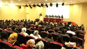 Yyü'de 'Van'ın Geleceği İçin Üniversite-Sanayi İşbirliği' Konulu Panel