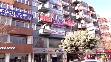 CHP Binasına Asılan Pankart, Savcılık Talimatıyla İndirildi