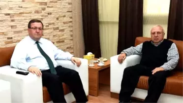 Şuhut İlçe Belediye Başkanı Bozkurt'tan, Rektör Solak'a Ziyaret