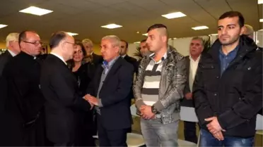 Fransa İçişleri Bakanı, Irak'tan Gelen Sığınmacılarla Görüştü