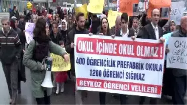 Beykoz'da Öğrenci ve Veliler Milli Eğitim'e Yürüdü
