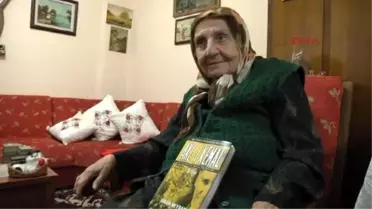 Manisa 100 Yıllık Çınarı Kitap Okuma Sevgisi Hayata Bağladı