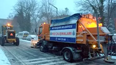 İstanbul Büyükşehir Belediyesi'nden Kar Alarmı