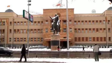 Makedonyalı Öğrencilerden 'Sivil İtaatsizlik' Uyarısı