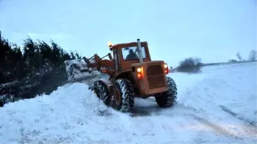 Tekirdağ'da Kar Nedeniyle Ulaşım Aksadı
