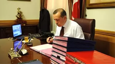 Erdoğan'ın Ofisinden Skandal Fotoğraf
