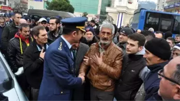 Cenazede 'Şehitlik' Gerginliği