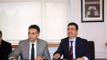 Erzincan'da Öğrenciler Karşılıklı Sivil Havacılık Uçak Eğitimi Görecek